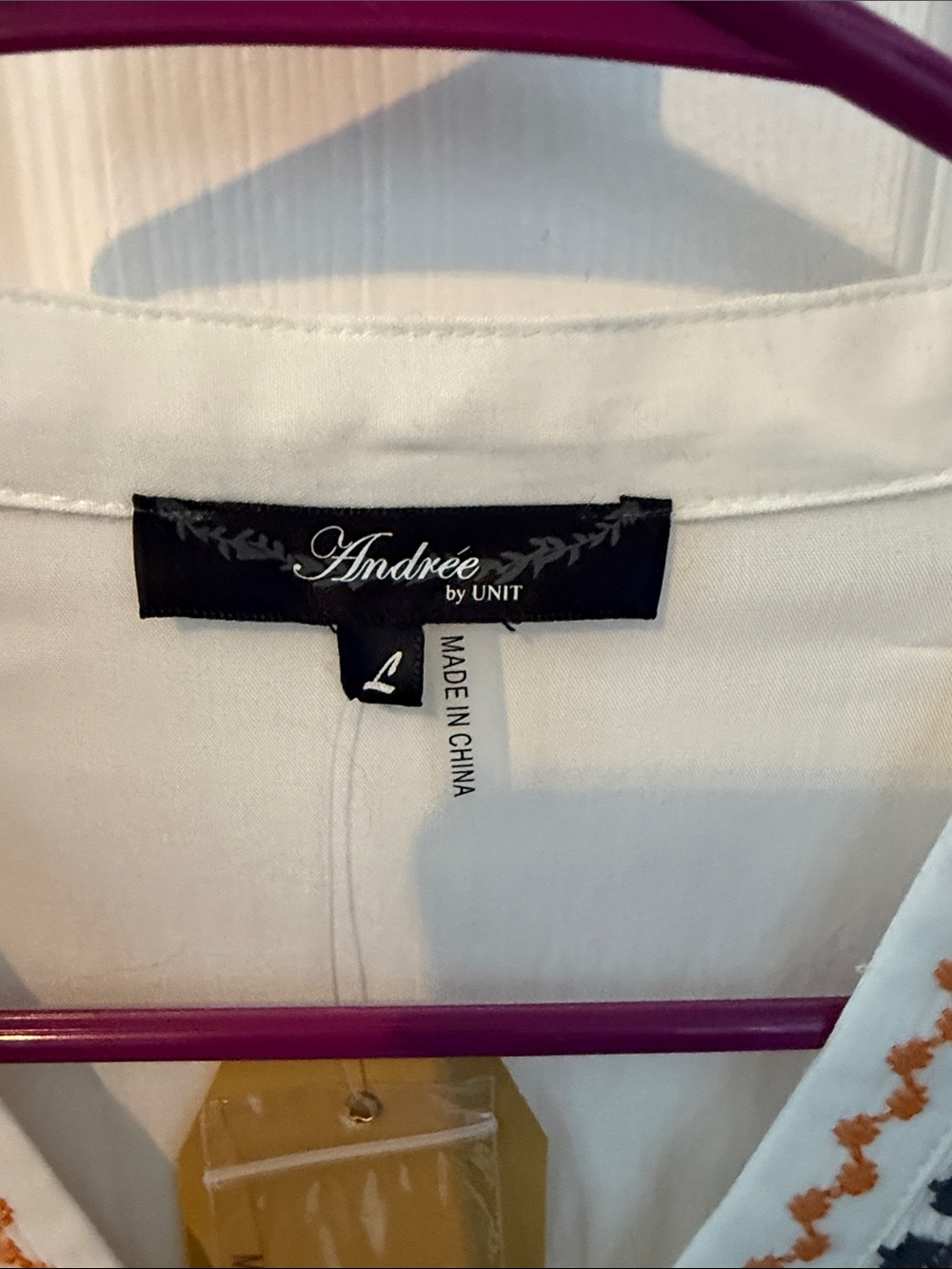 Andree by Unit. White Tunic with Pink and Orange Floral Embroidery. NWT size Lg - Picture 3 of 8